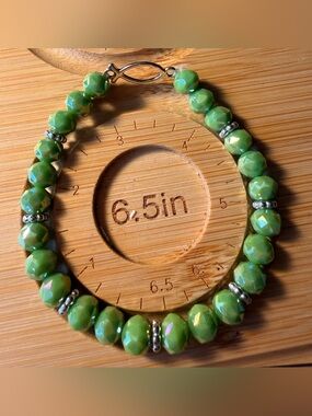Faceted Green Bead Bracelet with Silver Accents - Women Jewelry